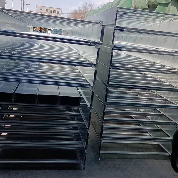 梯級(jí)式橋架設(shè)計(jì)正式安裝前須進(jìn)行詳細(xì)的防備處理規(guī)劃